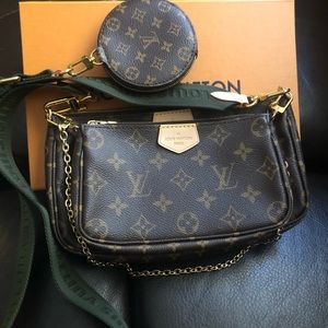 SOLD**** LOUIS VUITTON MULTI POCHETTE ACCESSORIES